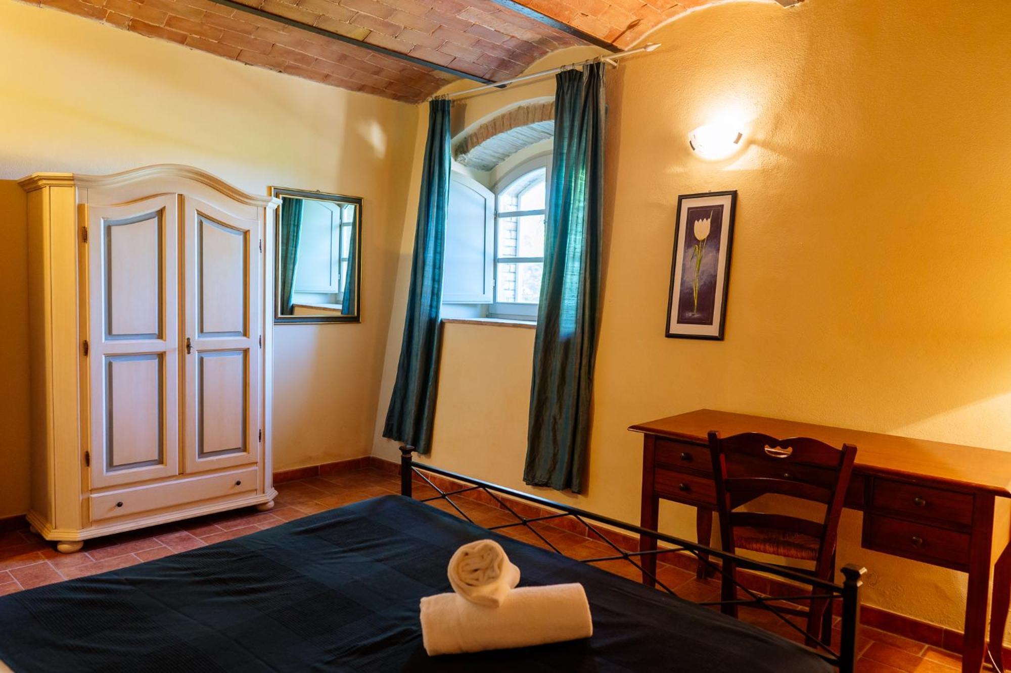 Villa Le Beringhe - Wine Pool & Relax 埃尔萨谷口村 外观 照片